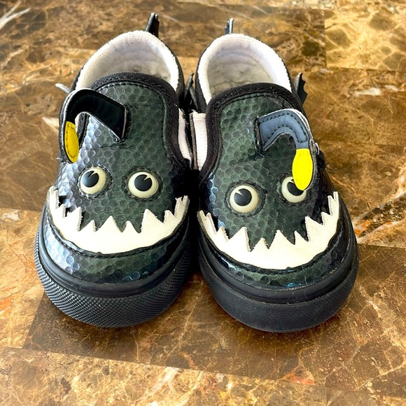 Kids vans - Picture 1 of 8